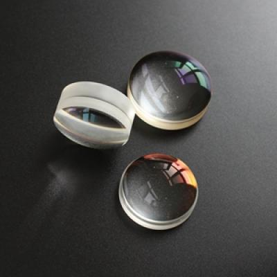 Aspheric Achromatic Lens